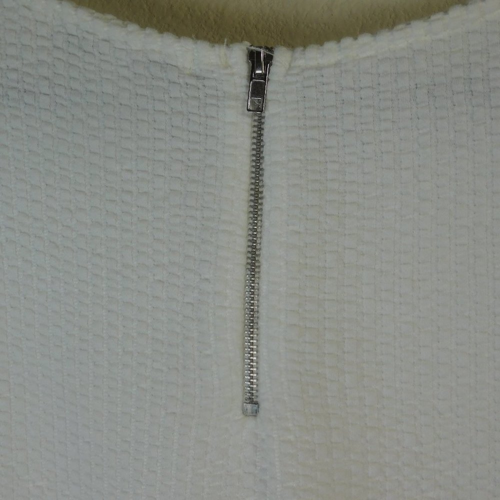Green Envelope Blouse - Picture 4 of 7